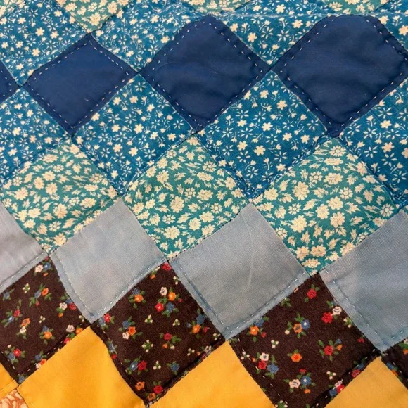 Vtg Patchwork Quilt Handmade Trip Around the World Full/Queen Cottage 100x85 - Picture 15 of 16